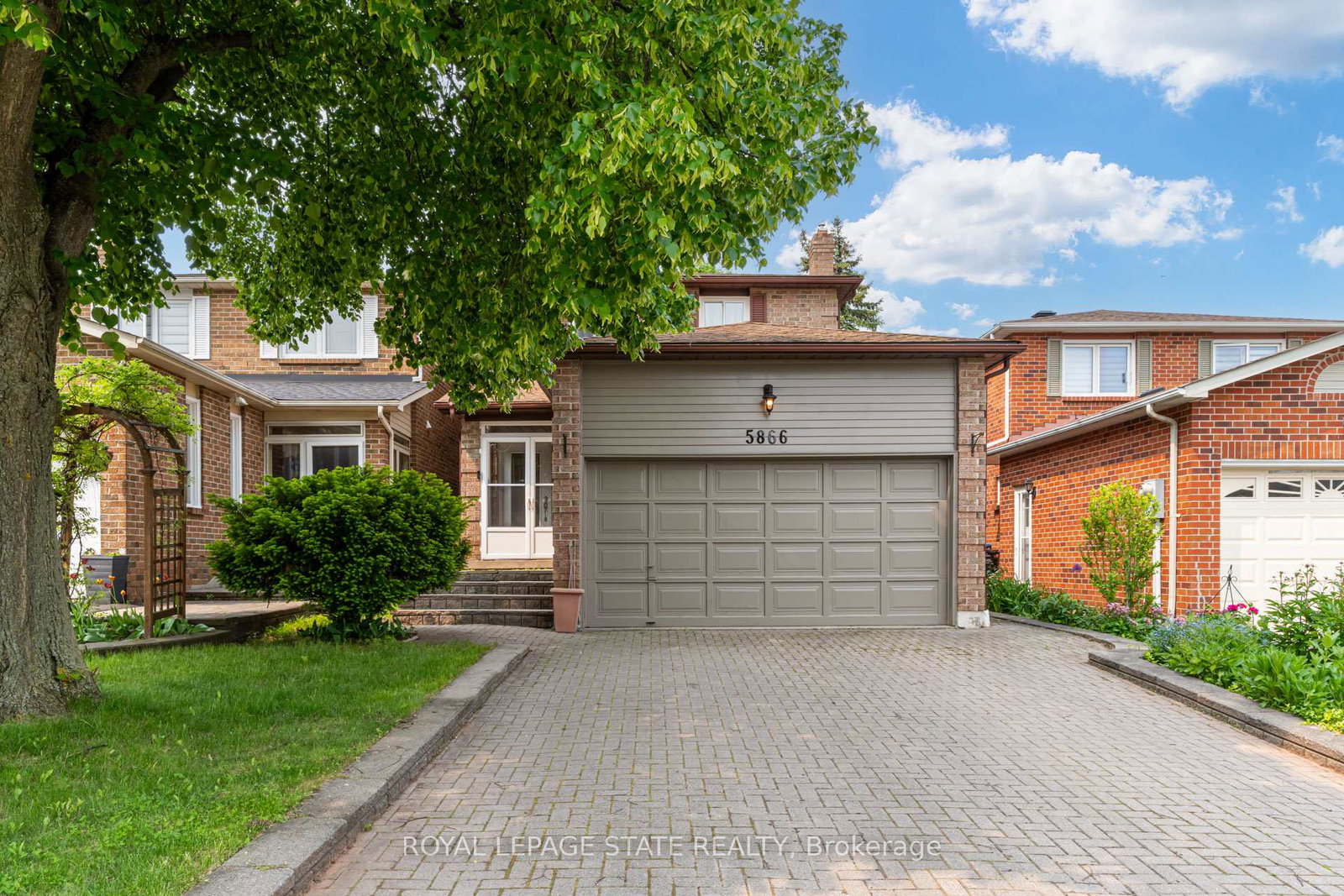 5866-shay-downs-mississauga-ontario-w12203559
