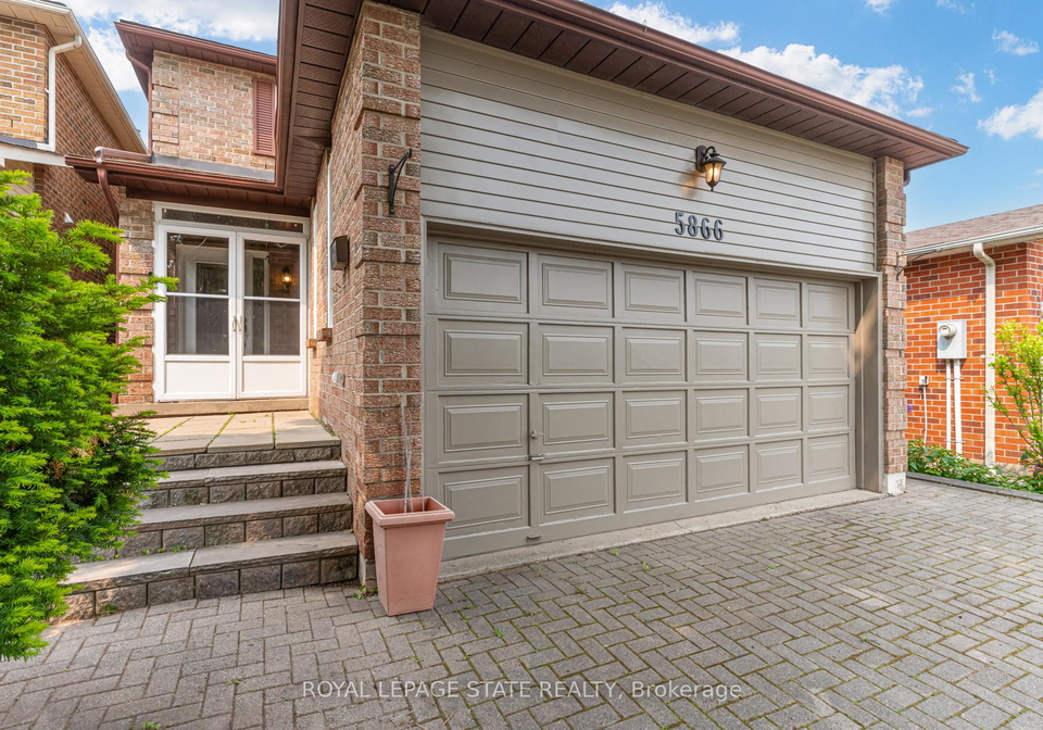 5866-shay-downs-mississauga-ontario-w12203559