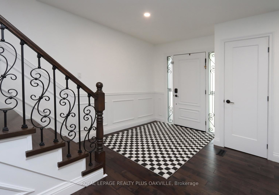 1437-thistledown-road-oakville-ontario-w12203609