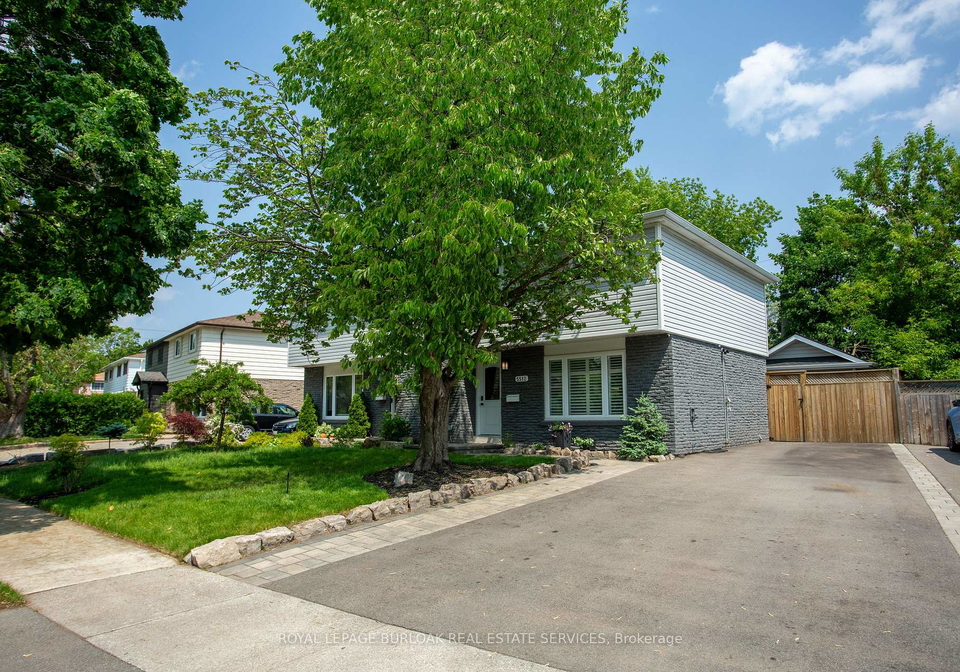5512-spruce-avenue-burlington-ontario-w12203700