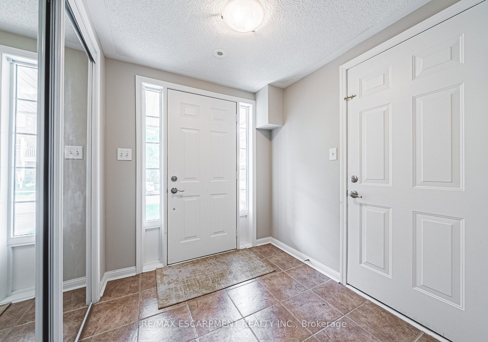 1180-barnard-drive-milton-ontario-w12203719