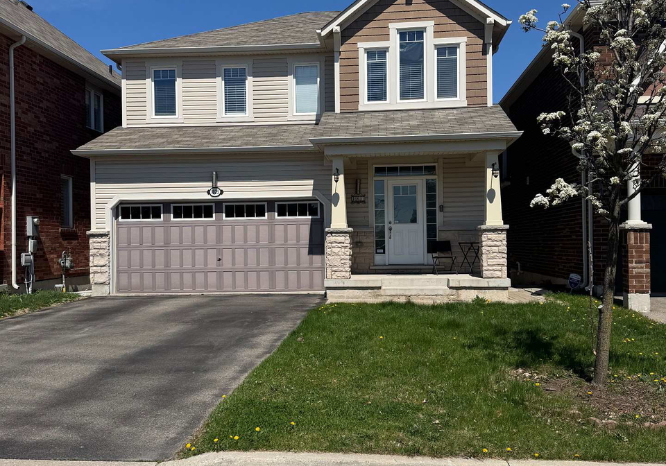 1025-tock-close-milton-ontario-w12204384