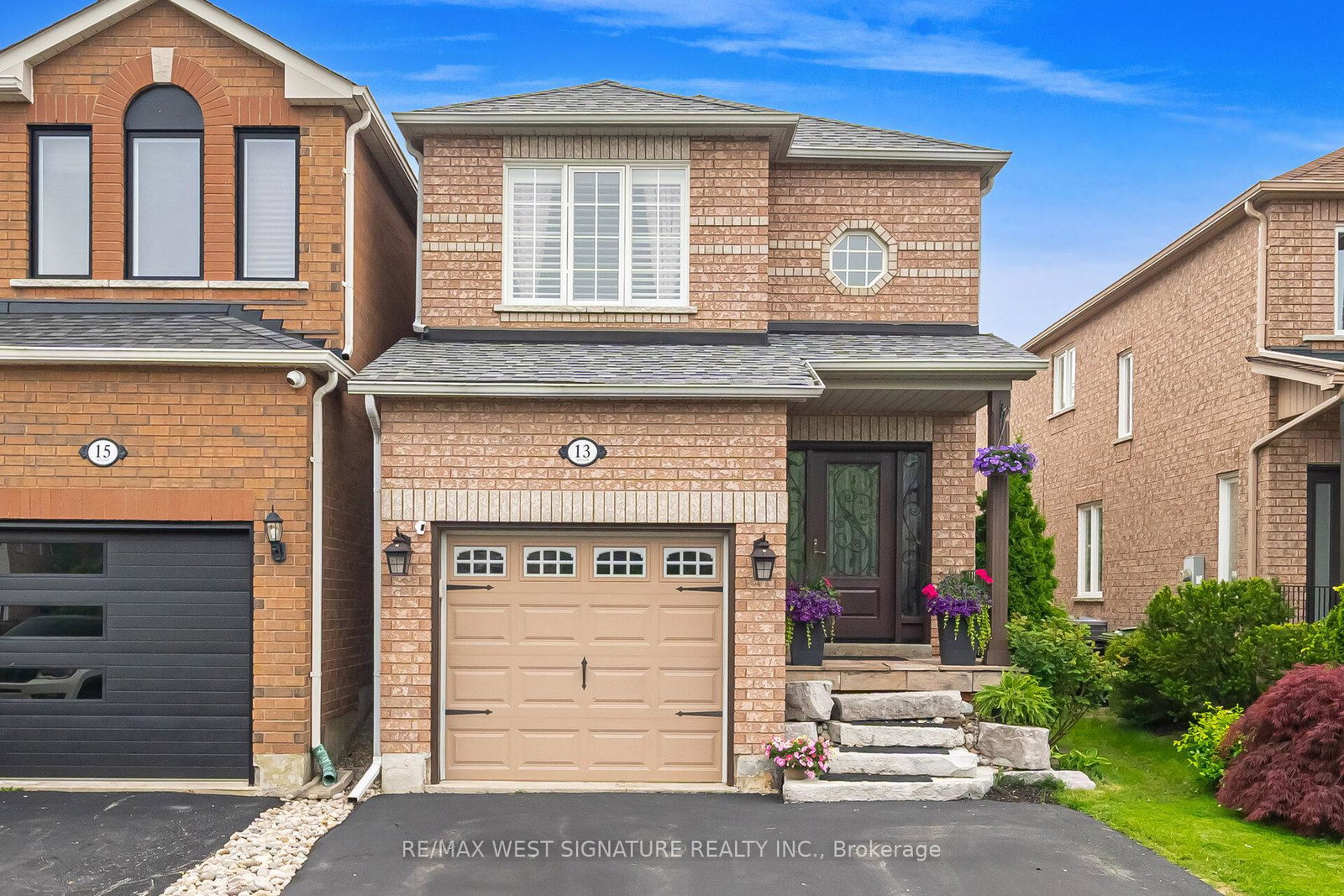 13-senator-way-caledon-ontario-w12204403