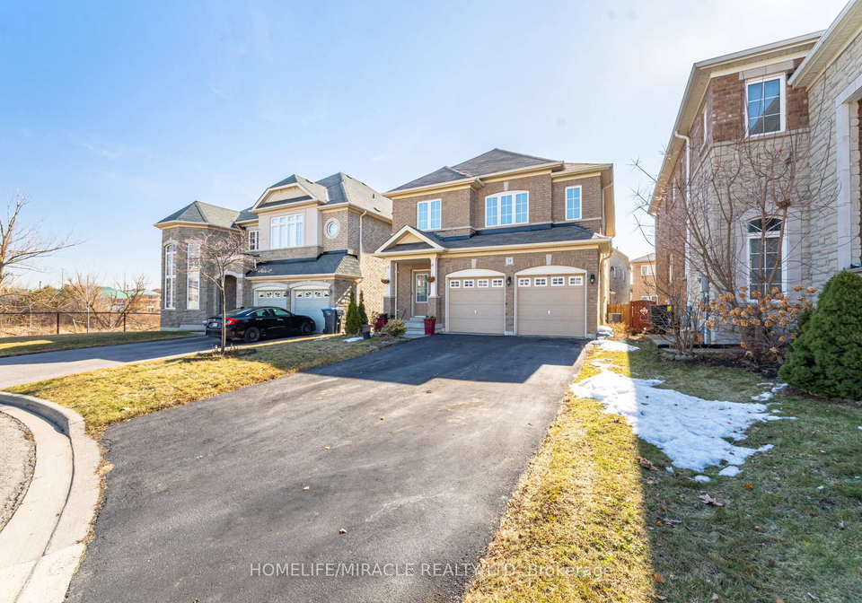 18-templeton-court-brampton-ontario-w12204526