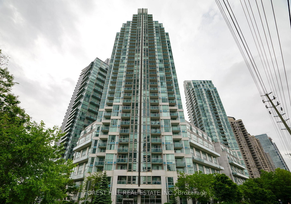 220-burnhamthorpe-road-mississauga-ontario-w12204537