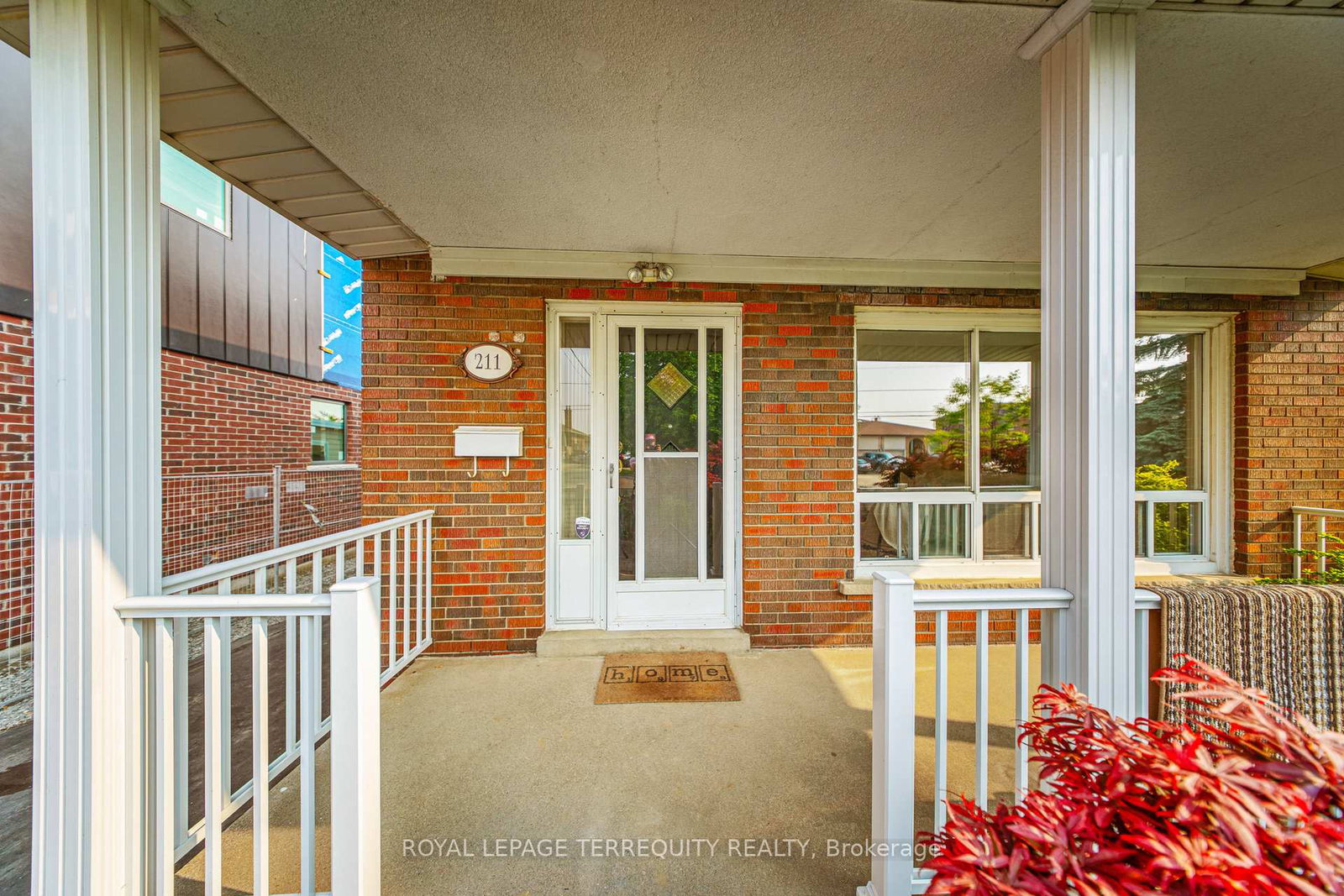 211-rustic-road-north-york-ontario-w12204557