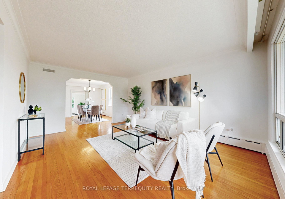 211-rustic-road-north-york-ontario-w12204557