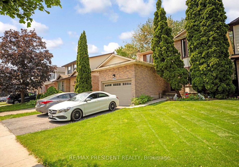 2197-leominster-drive-burlington-ontario-w12204663