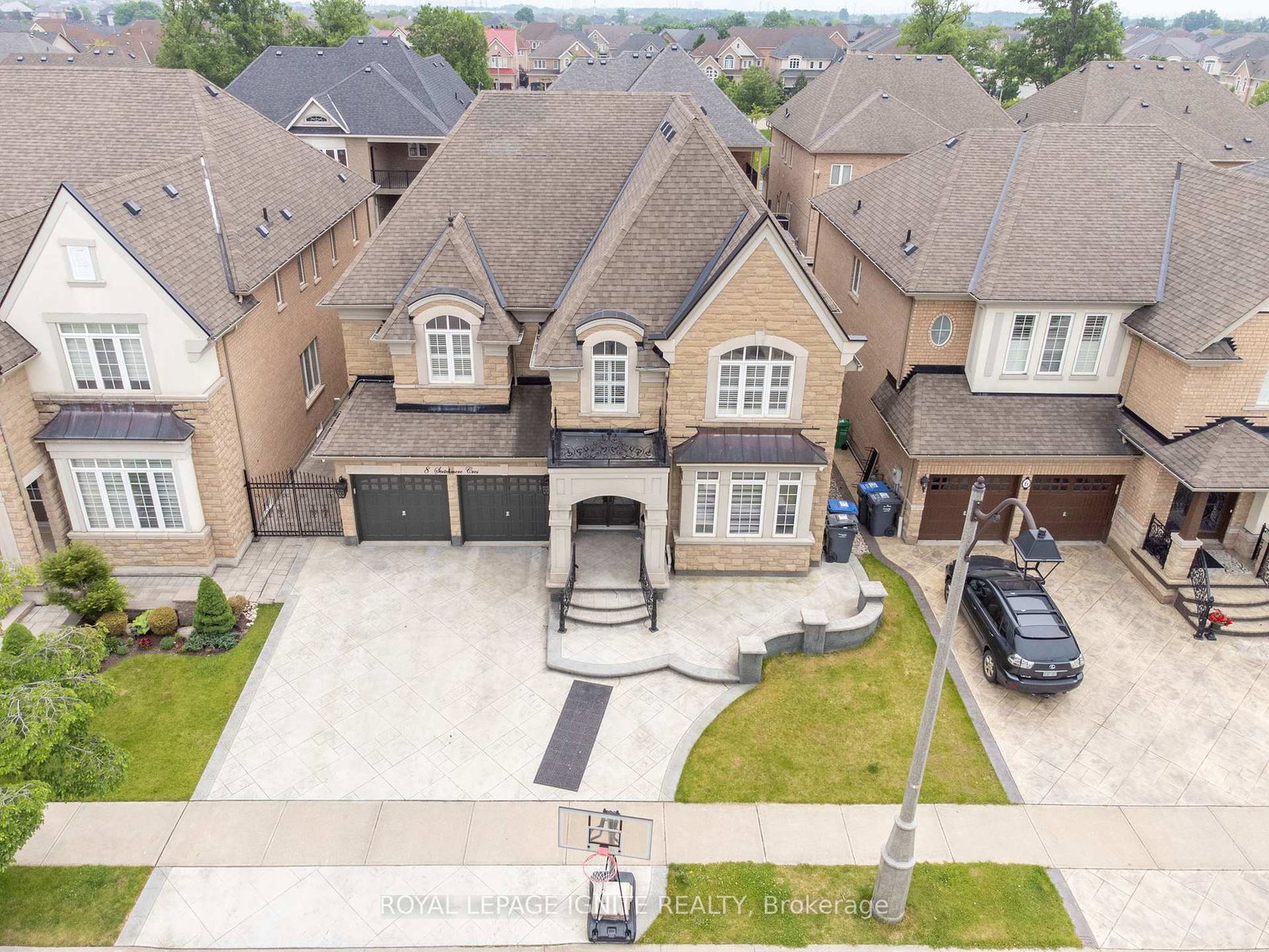 8-scotchmere-crescent-brampton-ontario-w12204698