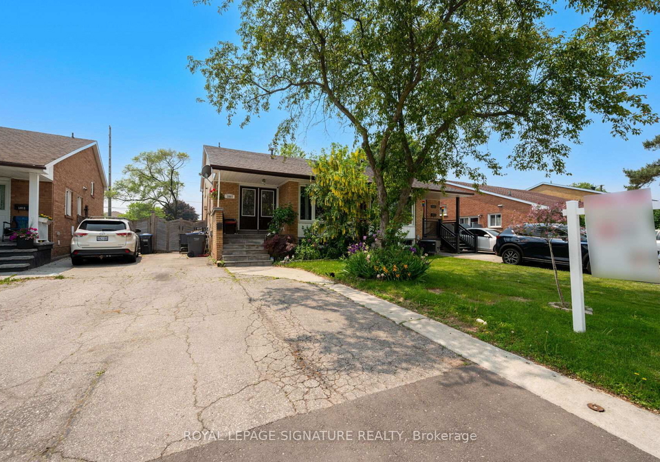 1807-sandgate-crescent-mississauga-ontario-w12204806