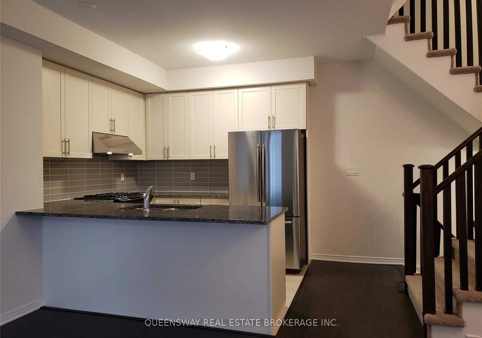 22-applewood-lane-etobicoke-ontario-w12205136