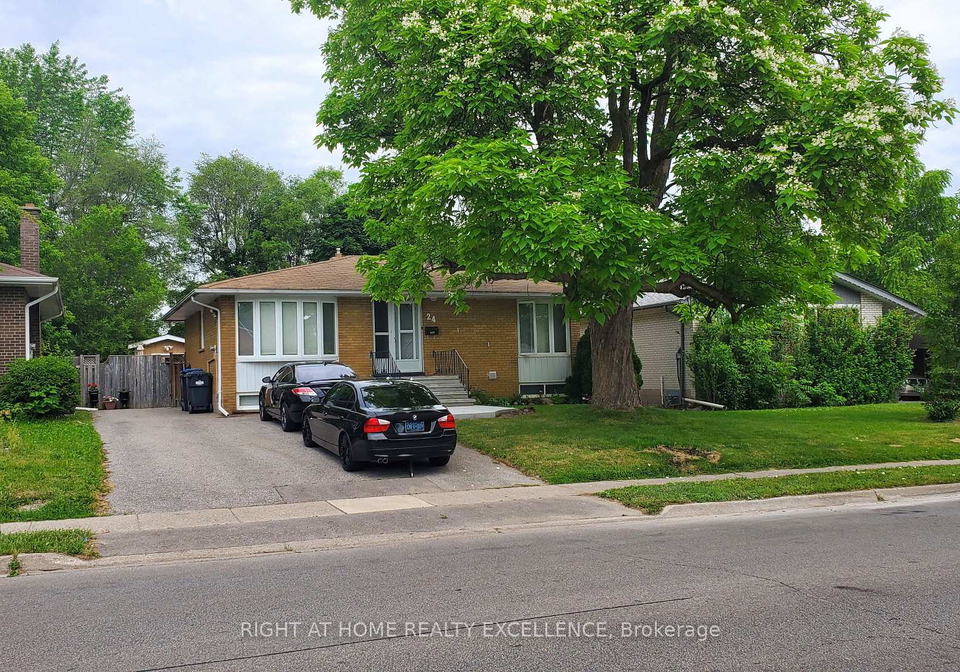 24-flowertown-avenue-brampton-ontario-w12205367