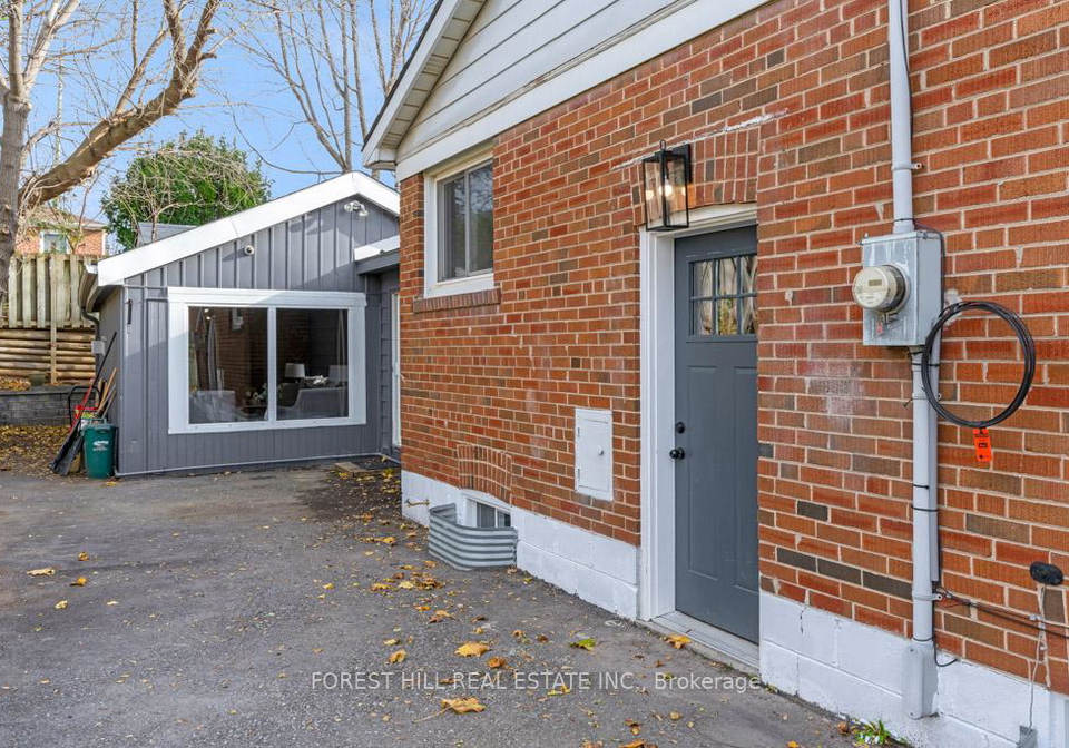 10-cleaveholm-drive-halton-hills-ontario-w12205383