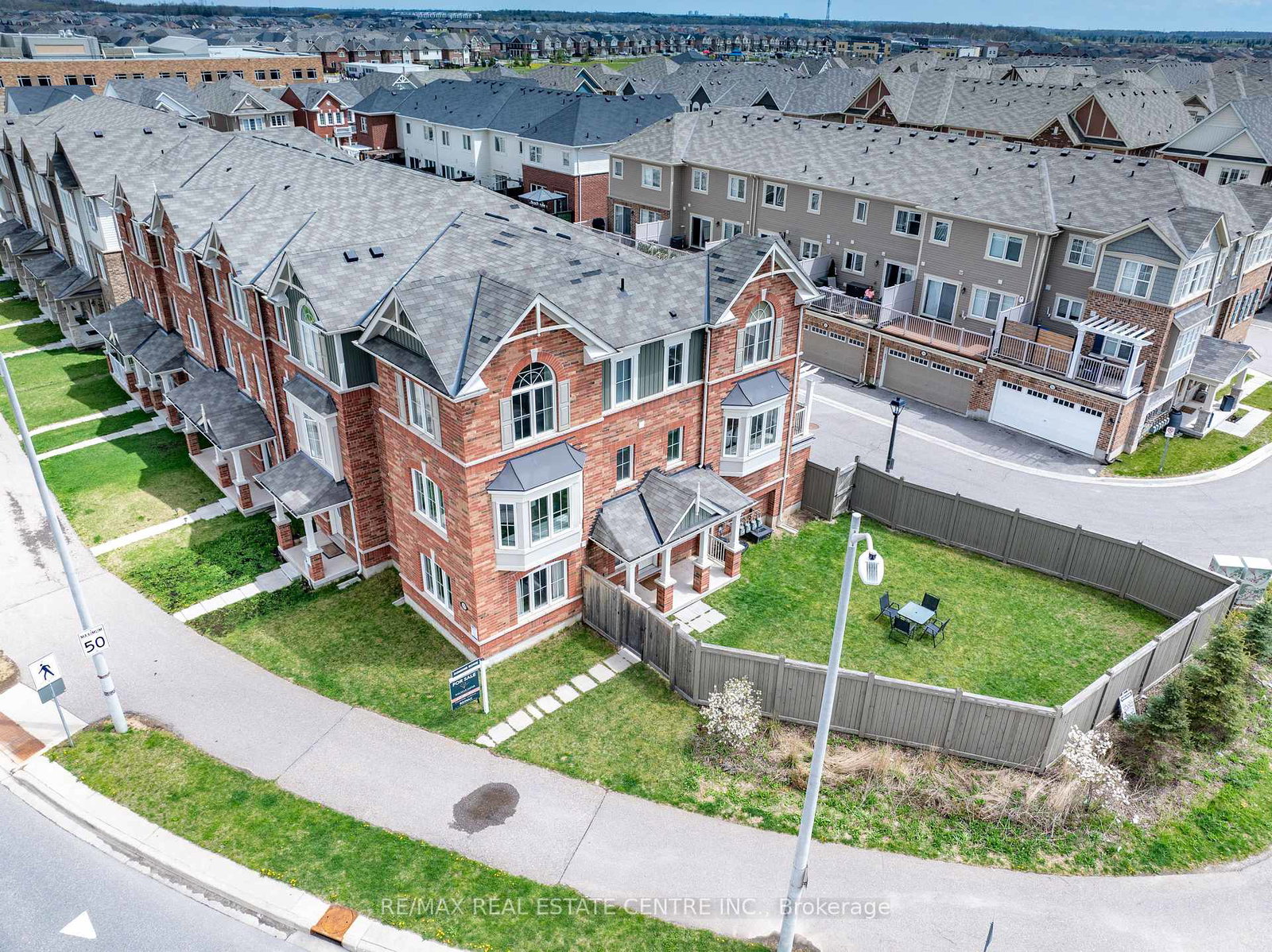 100-whitlock-avenue-milton-ontario-w12205420