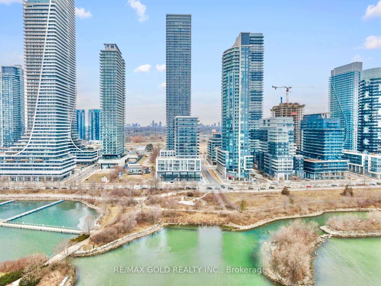 38-annie-craig-drive-etobicoke-ontario-w12205615