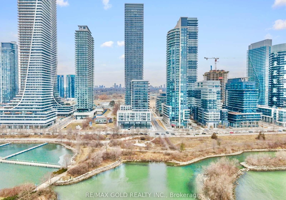 38-annie-craig-drive-etobicoke-ontario-w12205615