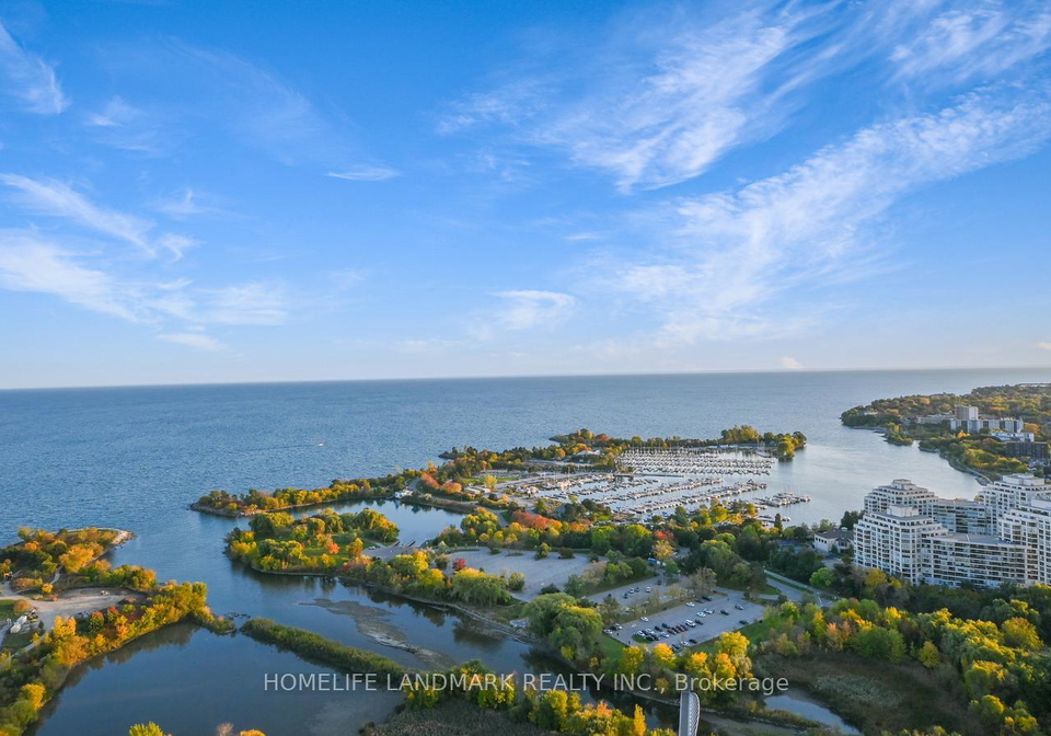 30-shore-breeze-drive-etobicoke-ontario-w12205636