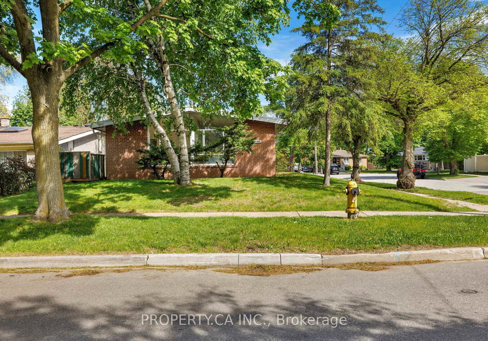 23-alhart-drive-etobicoke-ontario-w12205947