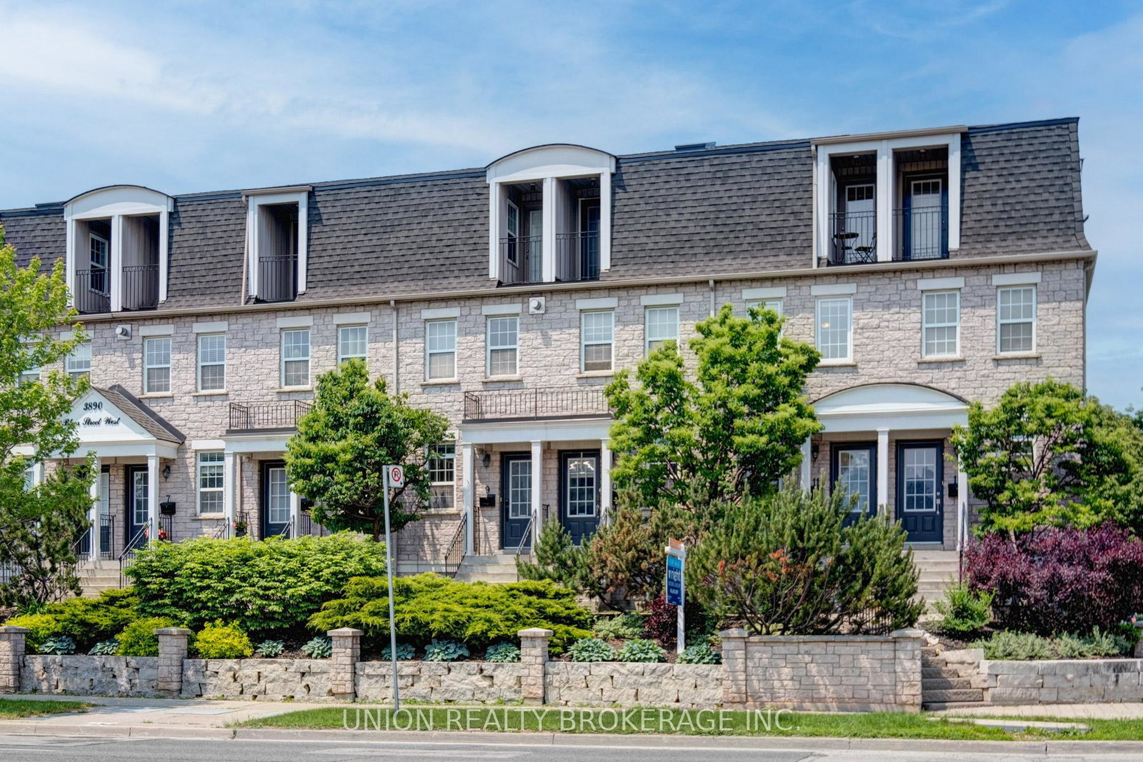 3890-bloor-street-w-etobicoke-ontario-w12206015