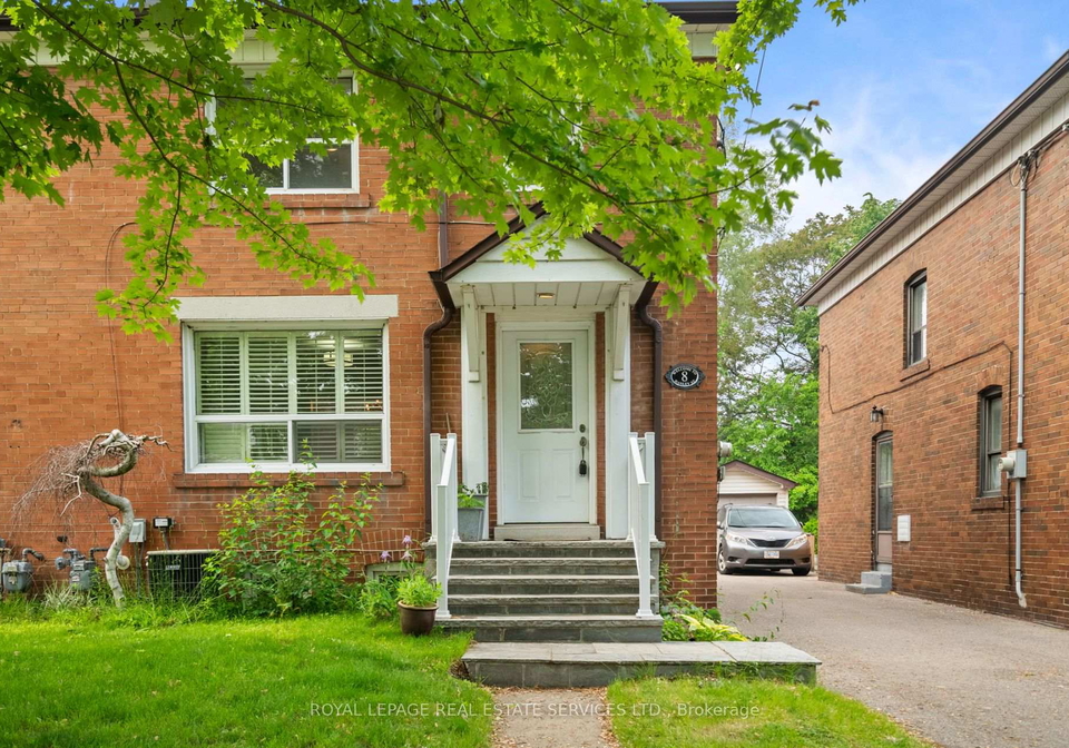 8-hanley-street-toronto-ontario-w12206197