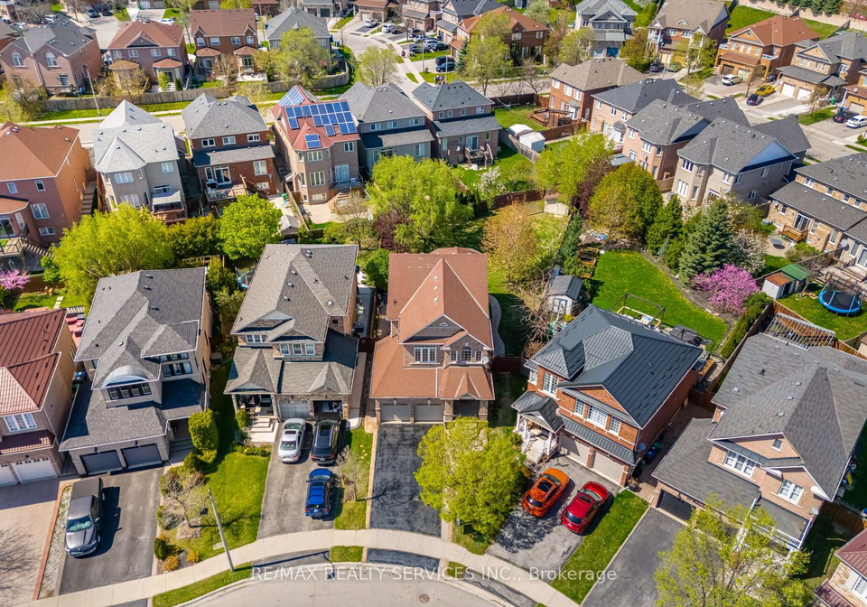 69-harbourtown-crescent-brampton-ontario-w12206286