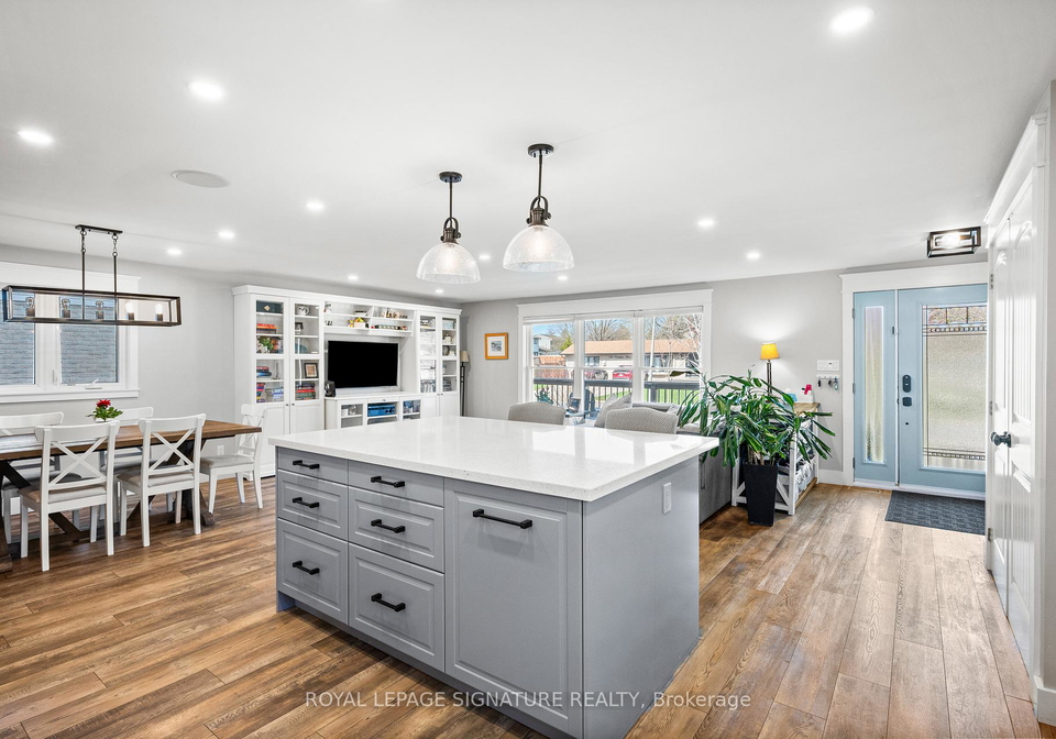 756-frobisher-boulevard-milton-ontario-w12206367