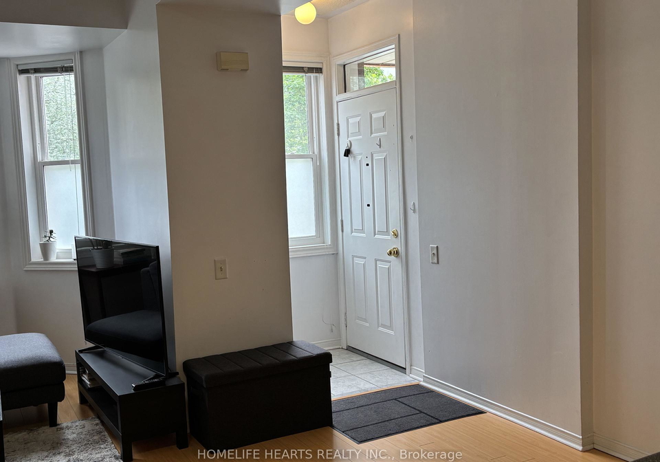 760-lawrence-avenue-w-north-york-ontario-w12206487