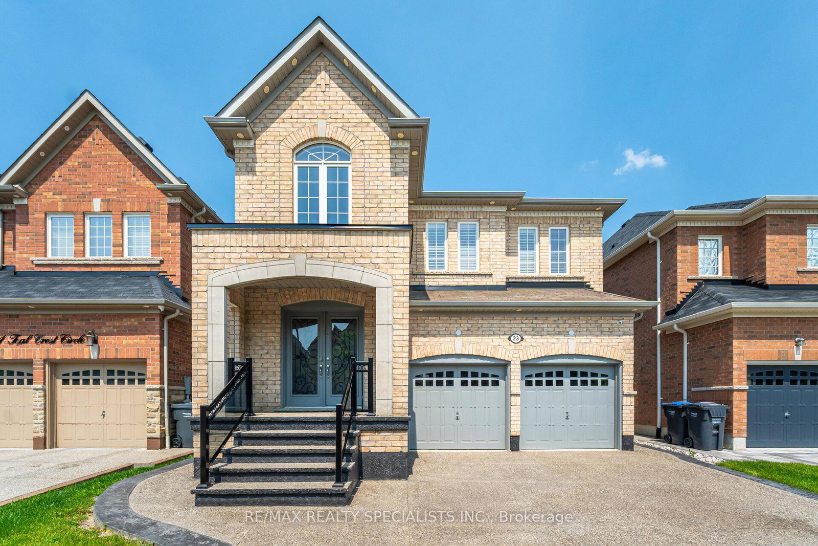 23-teal-crest-circle-brampton-ontario-w12206493