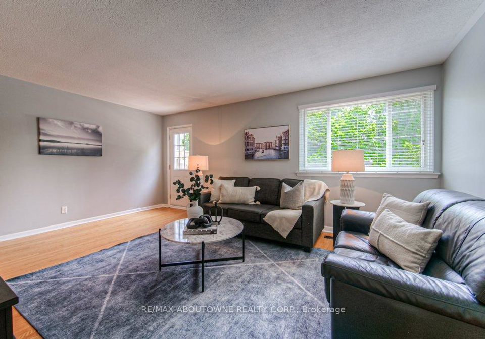 5503-schueller-crescent-burlington-ontario-w12206494