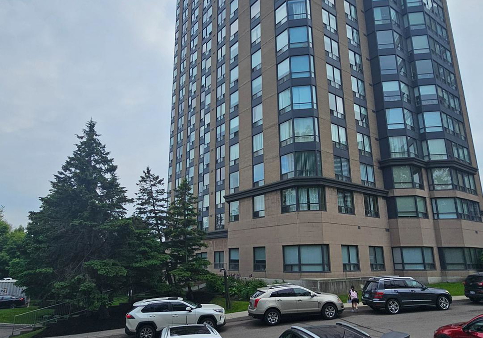 3-hickory-tree-road-north-york-ontario-w12206550