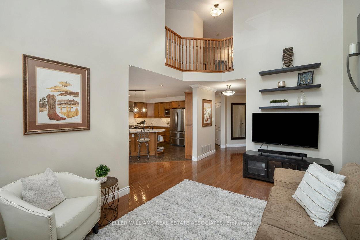 10-meadowglen-boulevard-halton-hills-ontario-w12206675