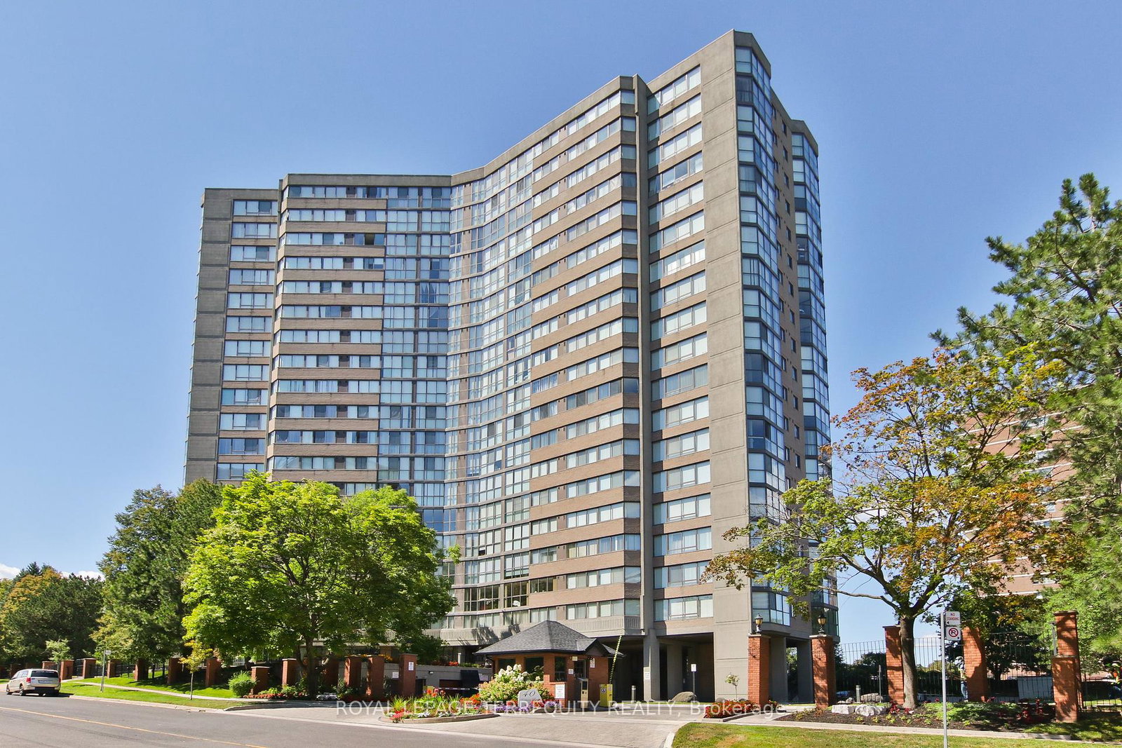 40-richview-road-etobicoke-ontario-w12207012