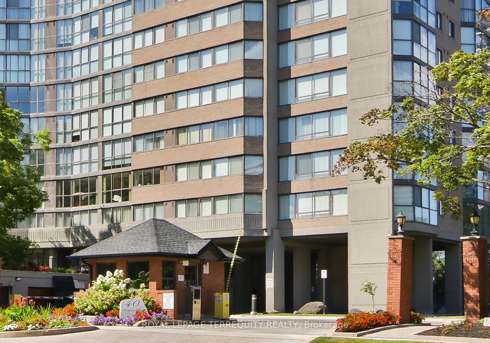 40-richview-road-etobicoke-ontario-w12207012