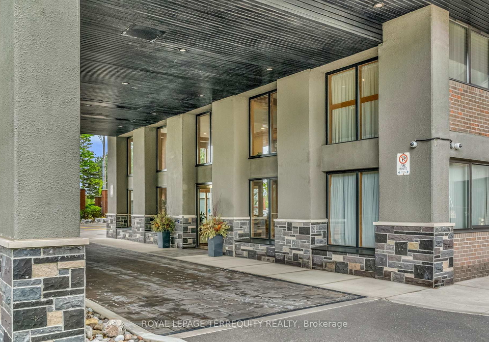 40-richview-road-etobicoke-ontario-w12207012