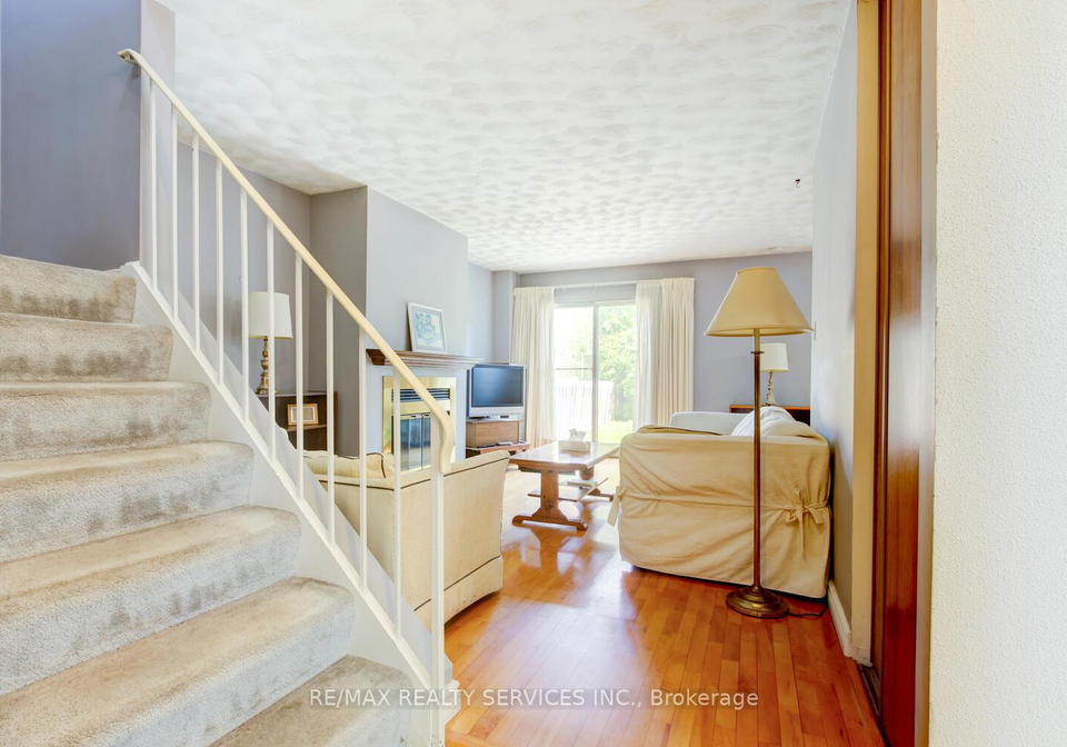6-wesmorland-avenue-brampton-ontario-w12207104