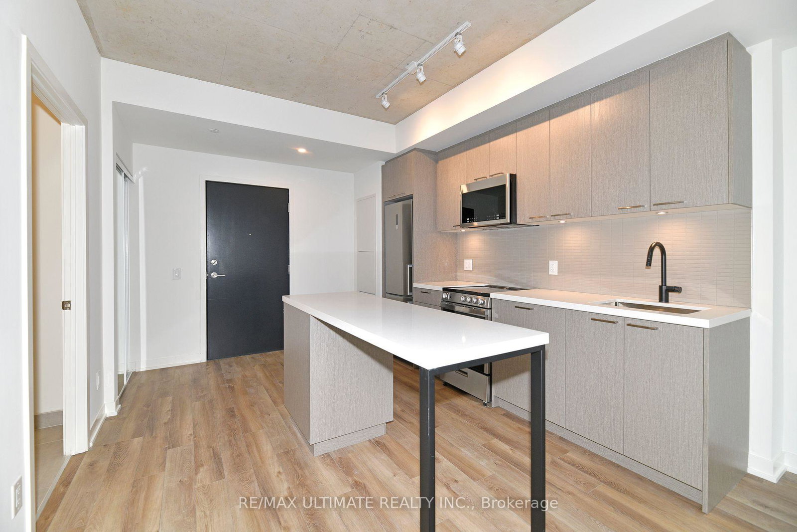 1808-st-clair-avenue-w-toronto-ontario-w12207153