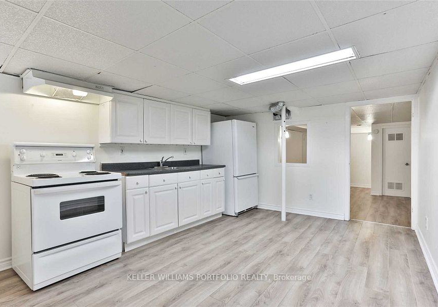 98-uxbridge-avenue-toronto-ontario-w12207210