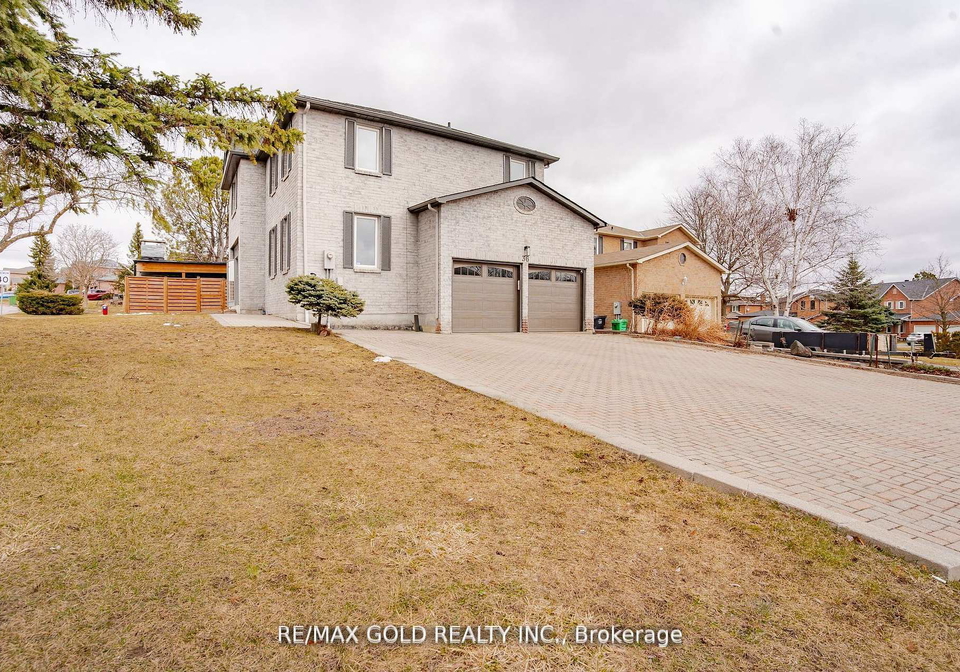 36-st-michaels-crescent-caledon-ontario-w12207381