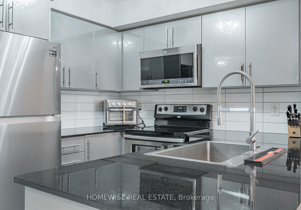 1070-sheppard-avenue-w-york-ontario-w12207634