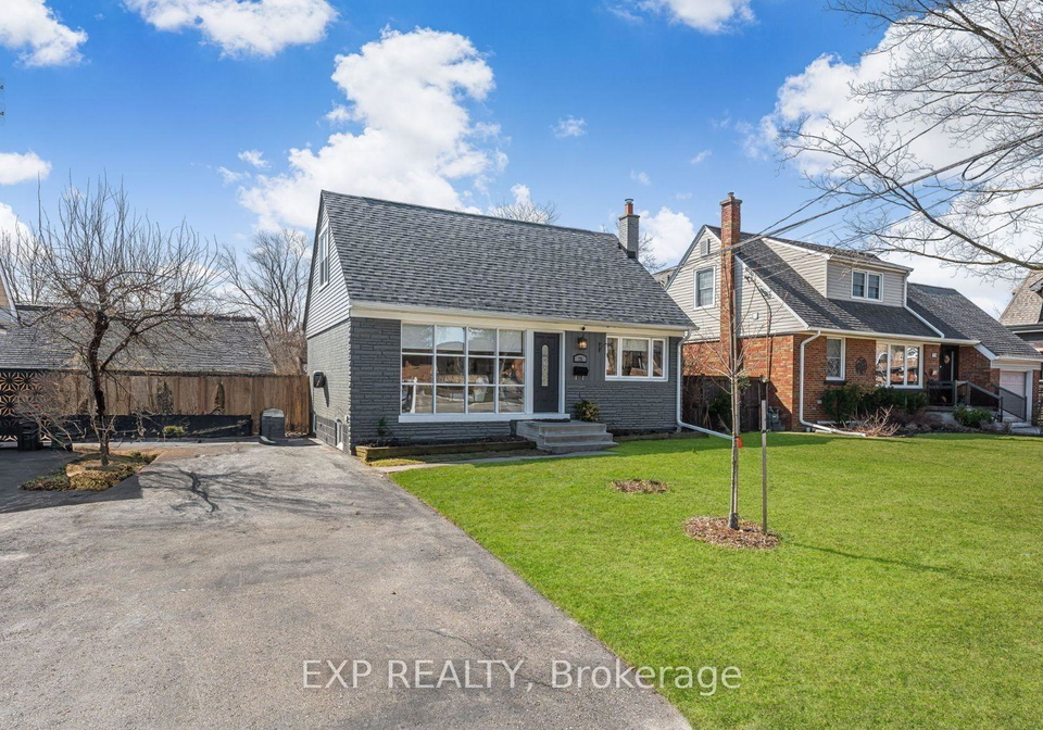 75-alder-crescent-etobicoke-ontario-w12207747