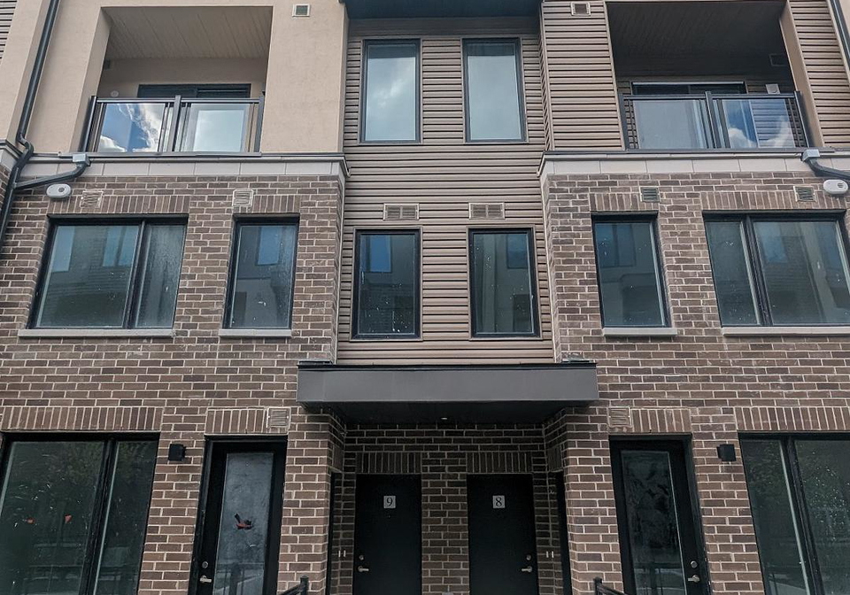 3550-colonial-drive-mississauga-ontario-w12207933