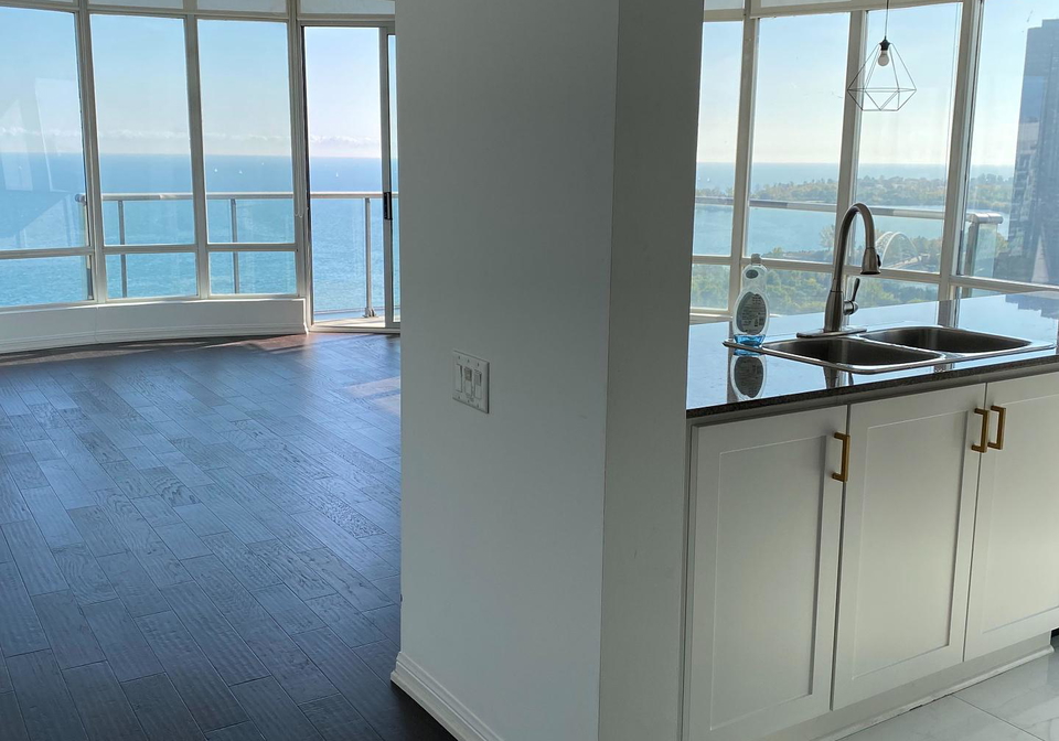 15-windermere-avenue-toronto-ontario-w12207968