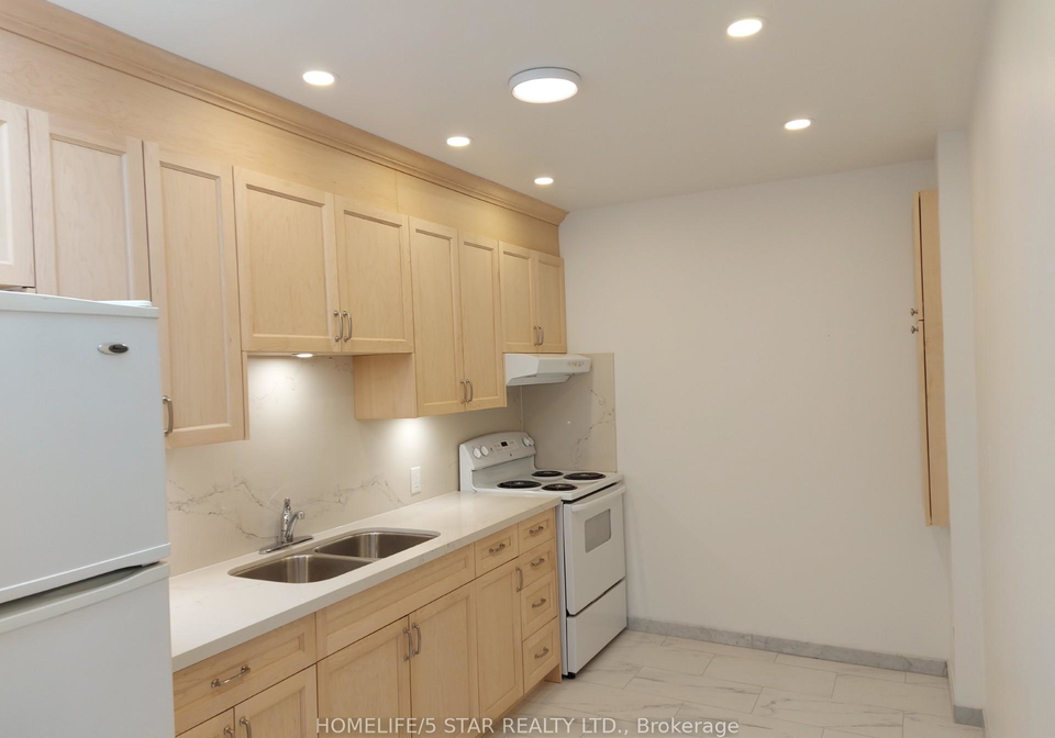 292dufferin-street-north-york-ontario-w12207988