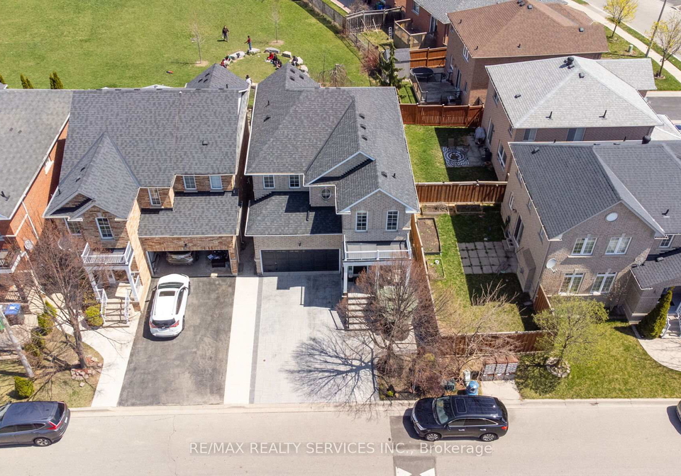 3-beavervalley-drive-brampton-ontario-w12208045