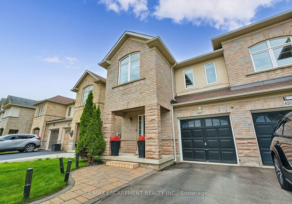 4237-thomas-alton-boulevard-burlington-ontario-w12208286