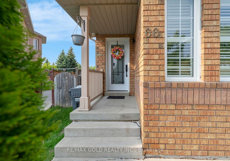 66-thunderbird-trail-brampton-ontario-w12208339