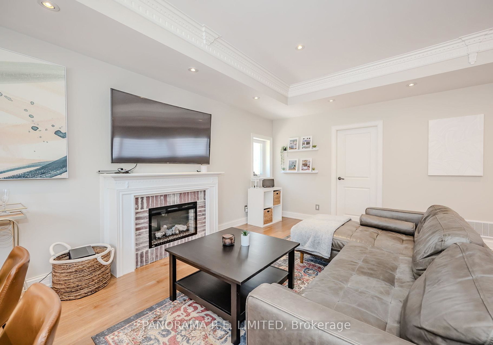 12-arkley-crescent-etobicoke-ontario-w12208712