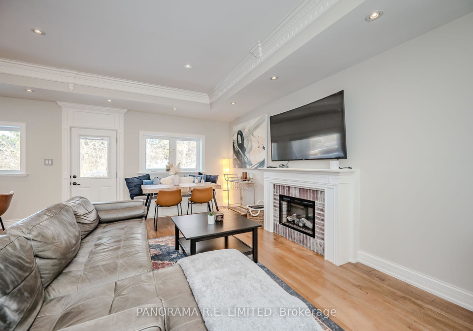 12-arkley-crescent-etobicoke-ontario-w12208712