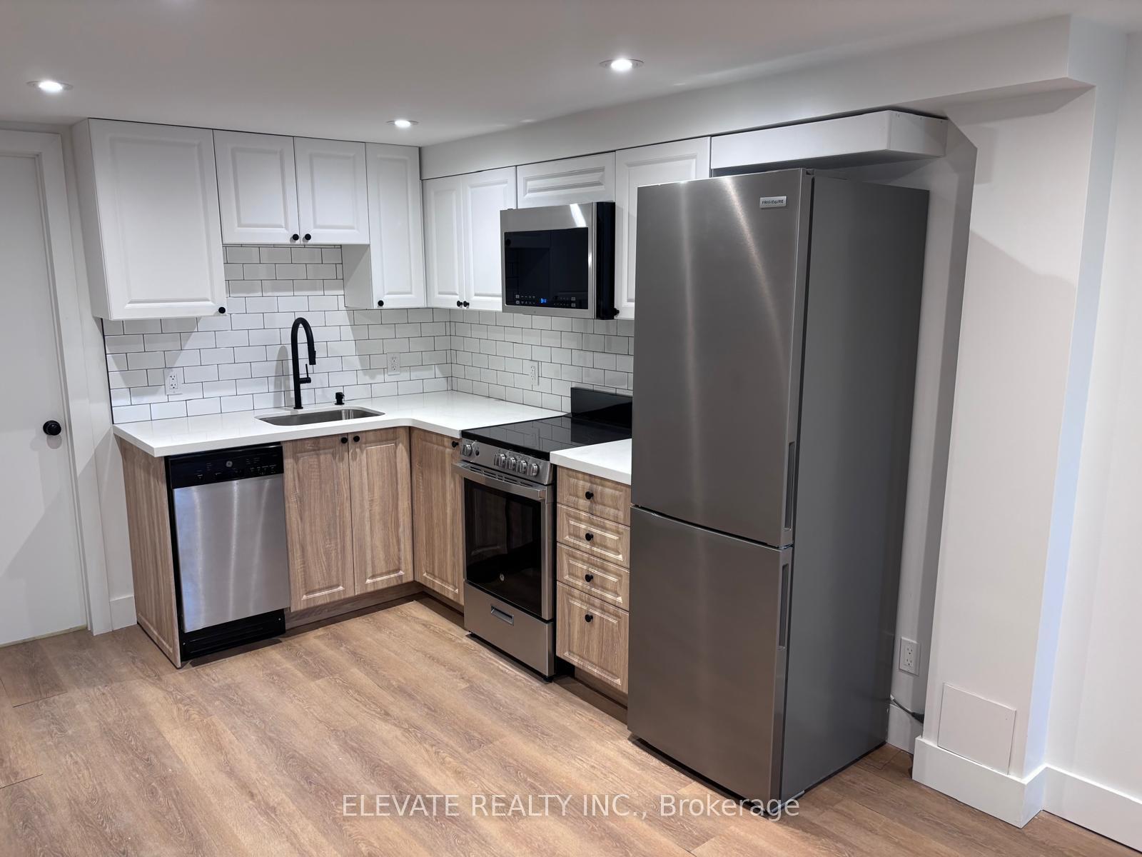 12-rotherham-avenue-toronto-ontario-w12208928