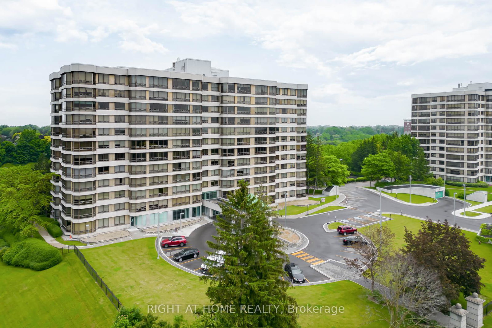 320-mill-street-s-brampton-ontario-w12209030